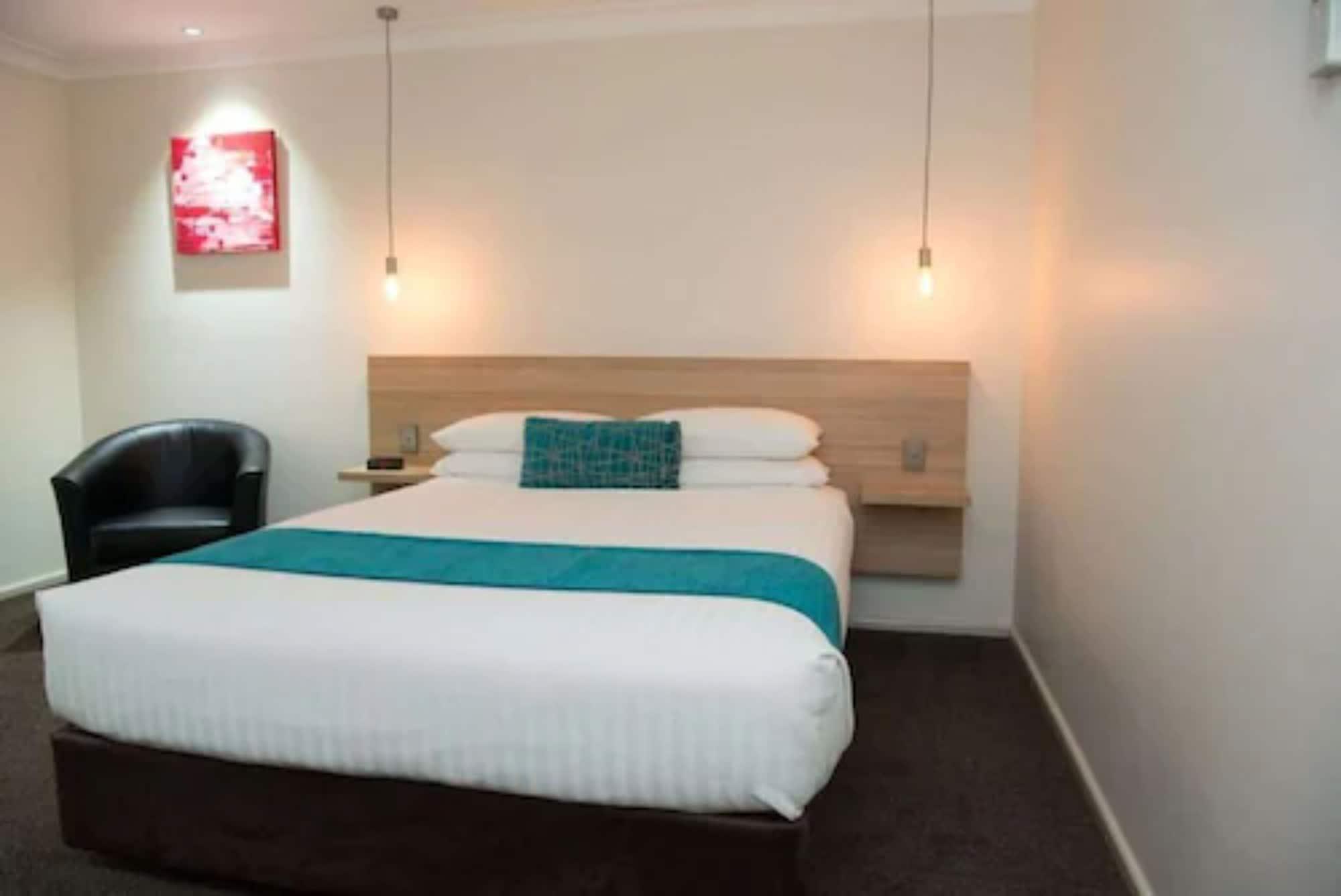 เซ็นทรัล คาเลอลา มอเตอร์ ลอดจ์ Motel ออเรนจ์ ภายนอก รูปภาพ