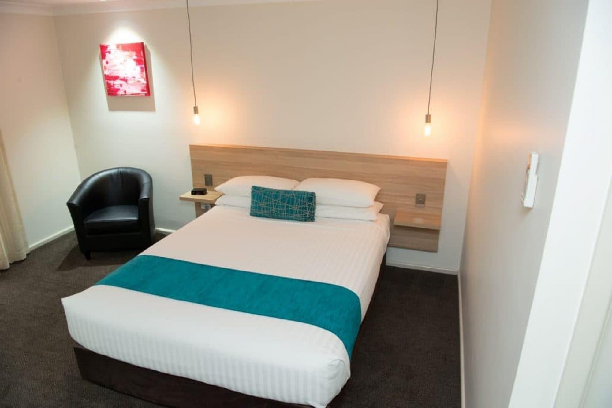 เซ็นทรัล คาเลอลา มอเตอร์ ลอดจ์ Motel ออเรนจ์ ภายนอก รูปภาพ