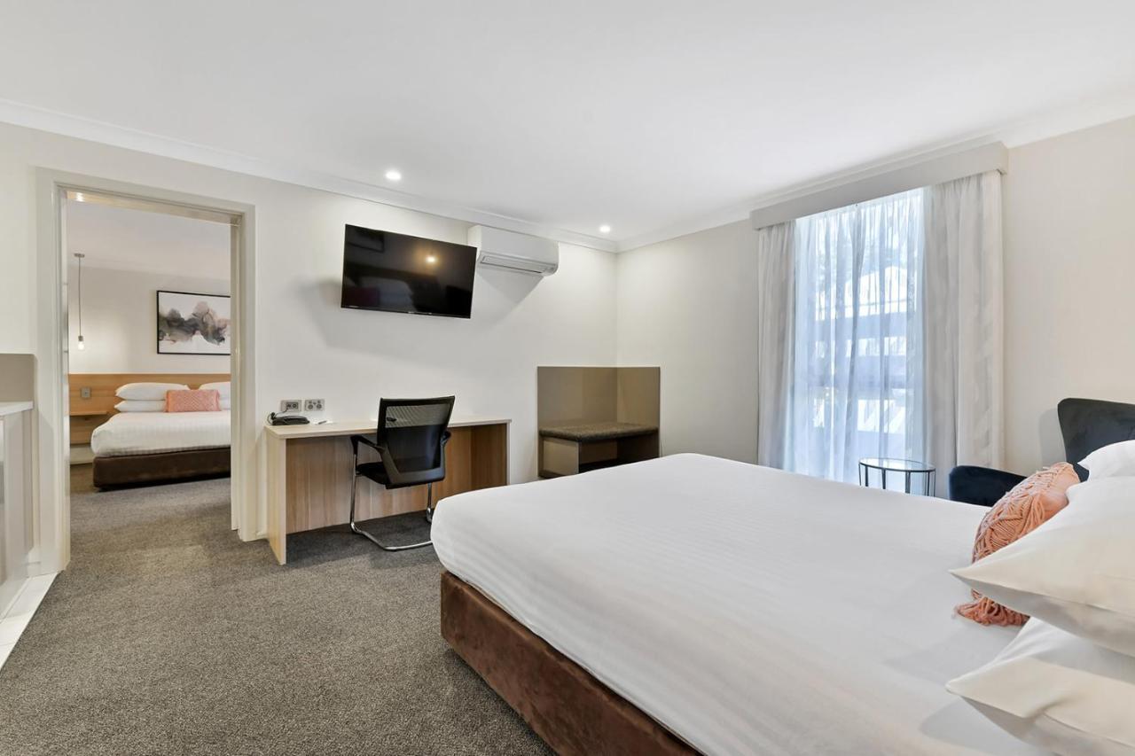 เซ็นทรัล คาเลอลา มอเตอร์ ลอดจ์ Motel ออเรนจ์ ภายนอก รูปภาพ
